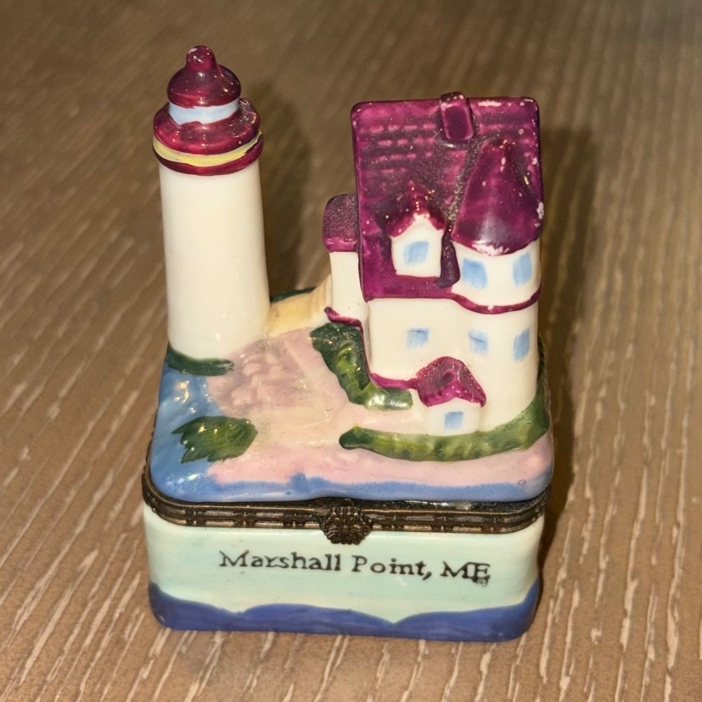 Marshall Point ME Lighthouse Collection Ceramic Hinge Trinket Box Souvenir 2.5x4